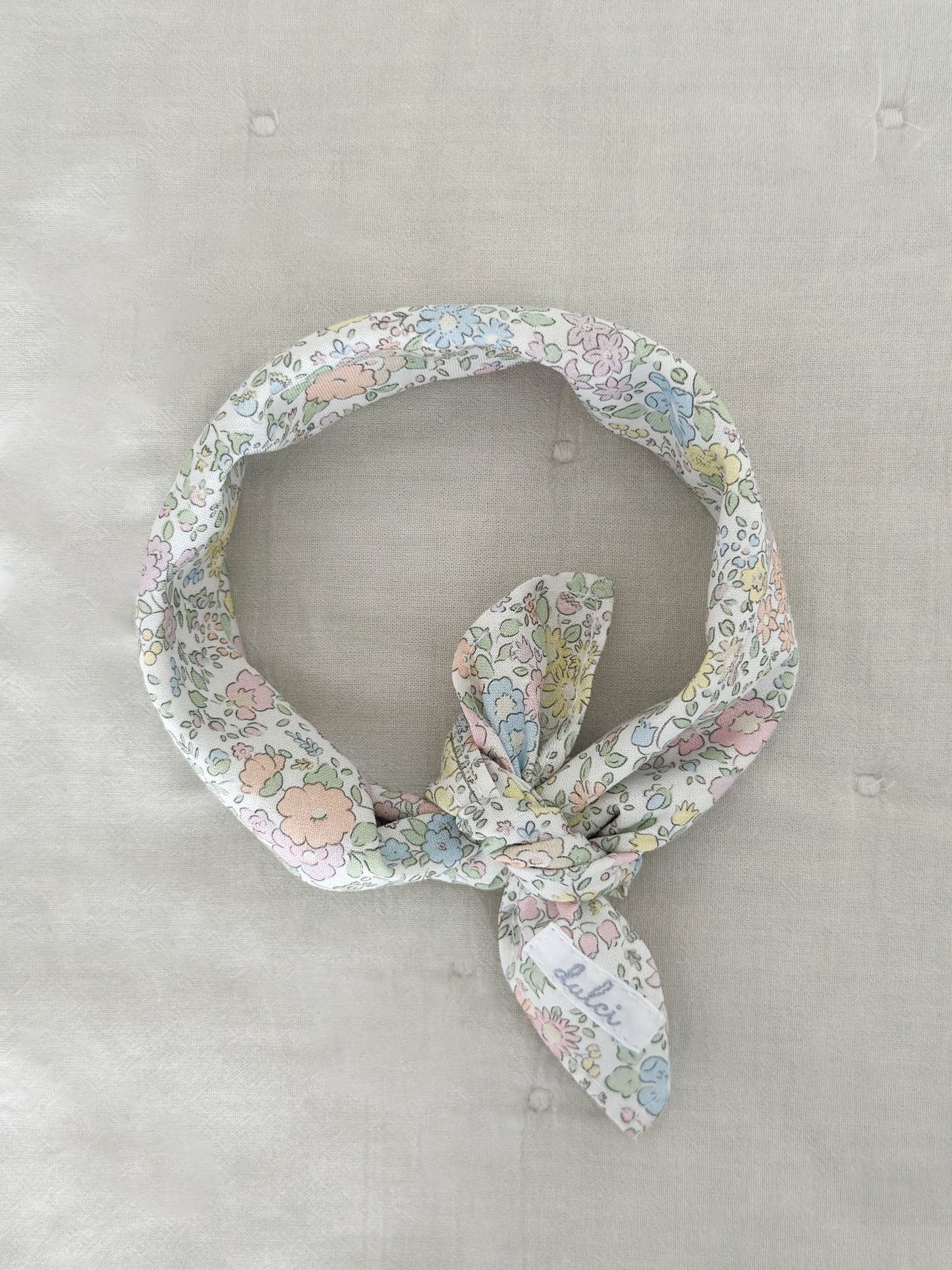Bobbi scarf in meadow print